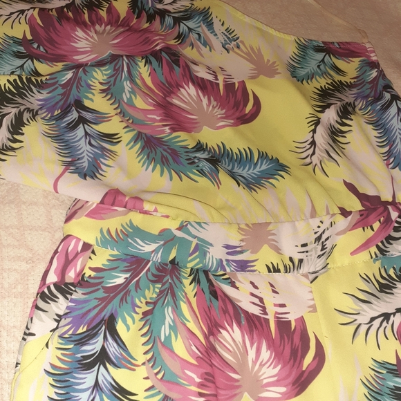 Romper - Picture 5 of 9